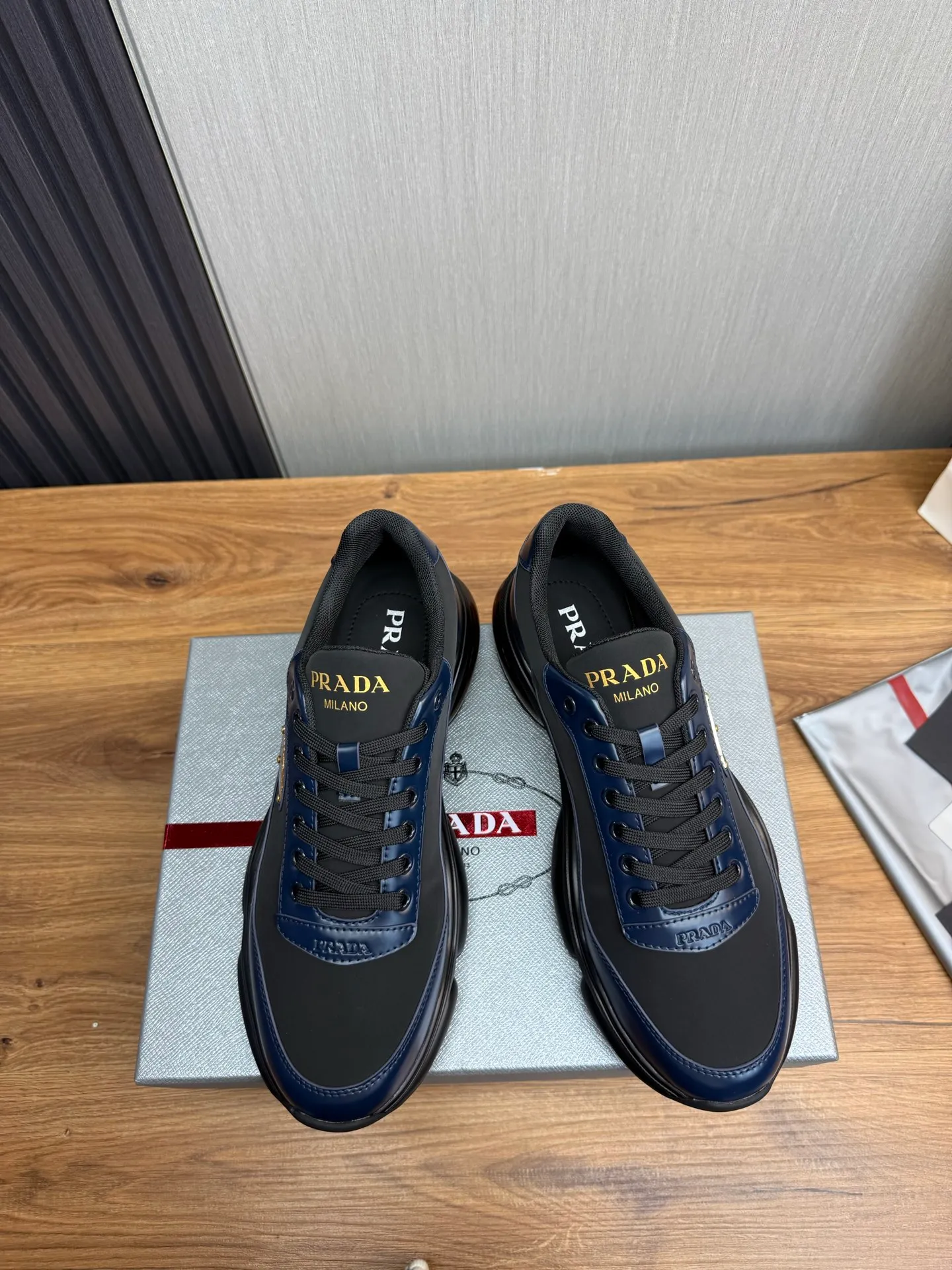 Men's shoes 💰660💰 [PRADA] Men's shoes are popular in the counter, official website is synchronized, 1 high-quality shipment ✔️Original cowhide upper + cowhide lining, 1🆚1 replica, original sole, 38-45 (45 customized, non-refundable)